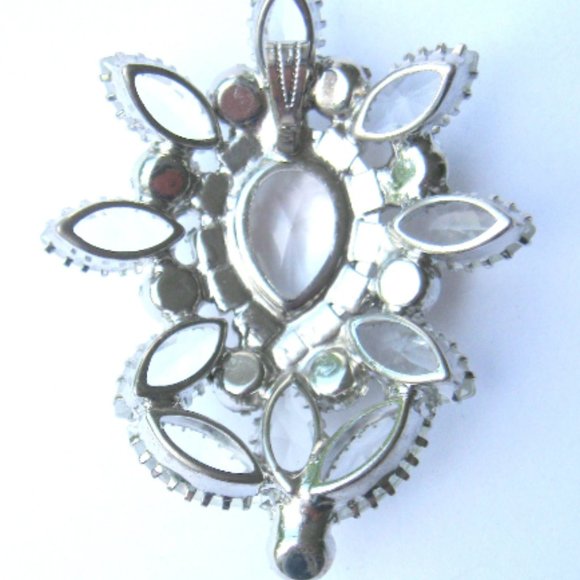 Stunning Vintage Large Prong-Set Rhinestone & Cut Glass Flower Pendant - Picture 2 of 3
